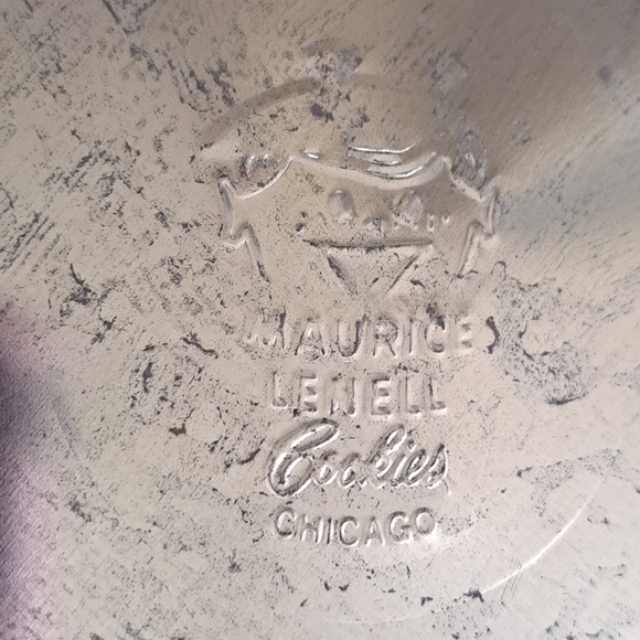 Vintage Deluxe Fruit Cake Metal Tin Collin Street Bakery Winter Sledding 10.5" - Picture 2 of 12